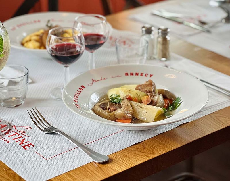 Votre Restaurant façon Bouillon à Seynod Annecy